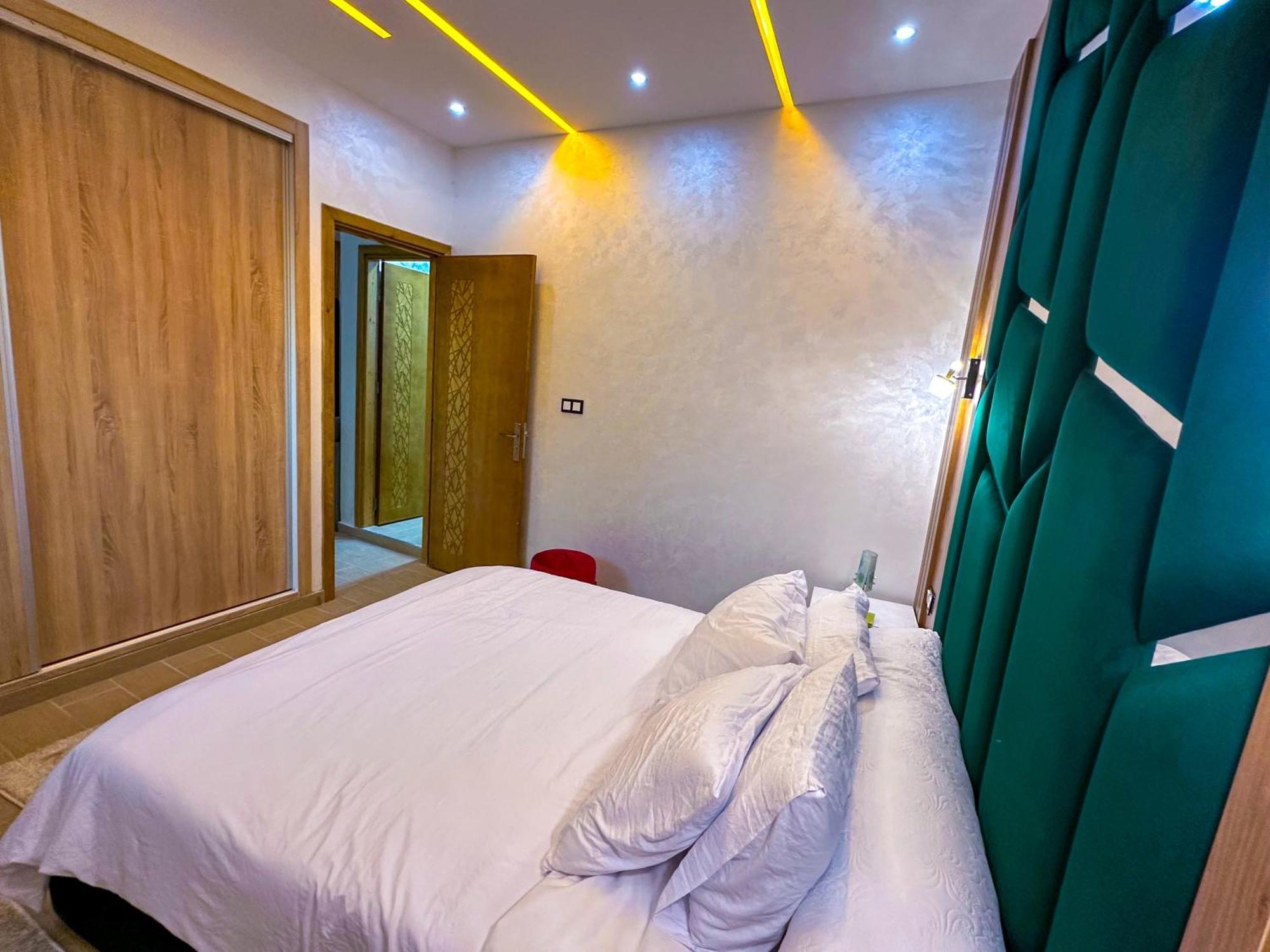 Veluxa - Luxury Holiday Homes - Centric Flat Tanger Exteriör bild