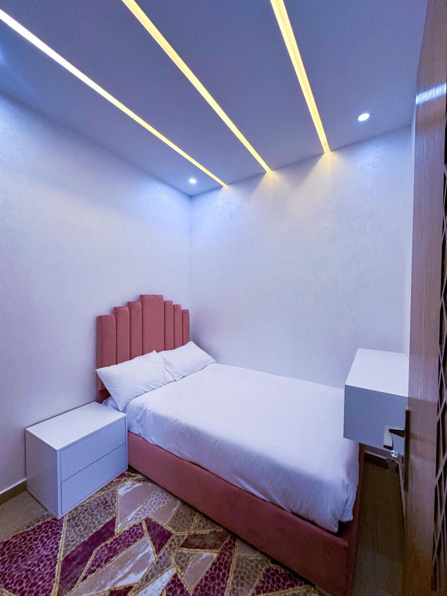 Veluxa - Luxury Holiday Homes - Centric Flat Tanger Exteriör bild