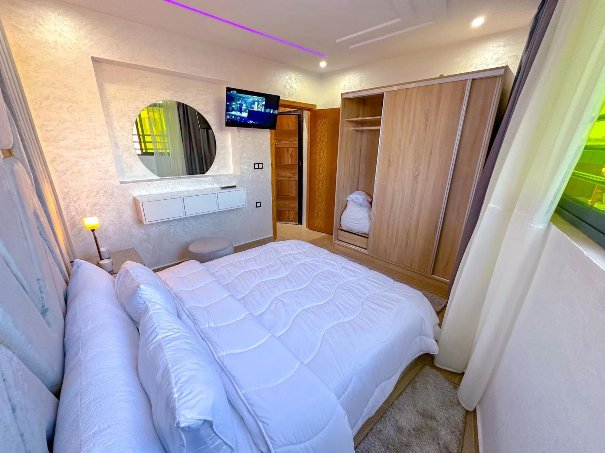 Veluxa - Luxury Holiday Homes - Centric Flat Tanger Exteriör bild
