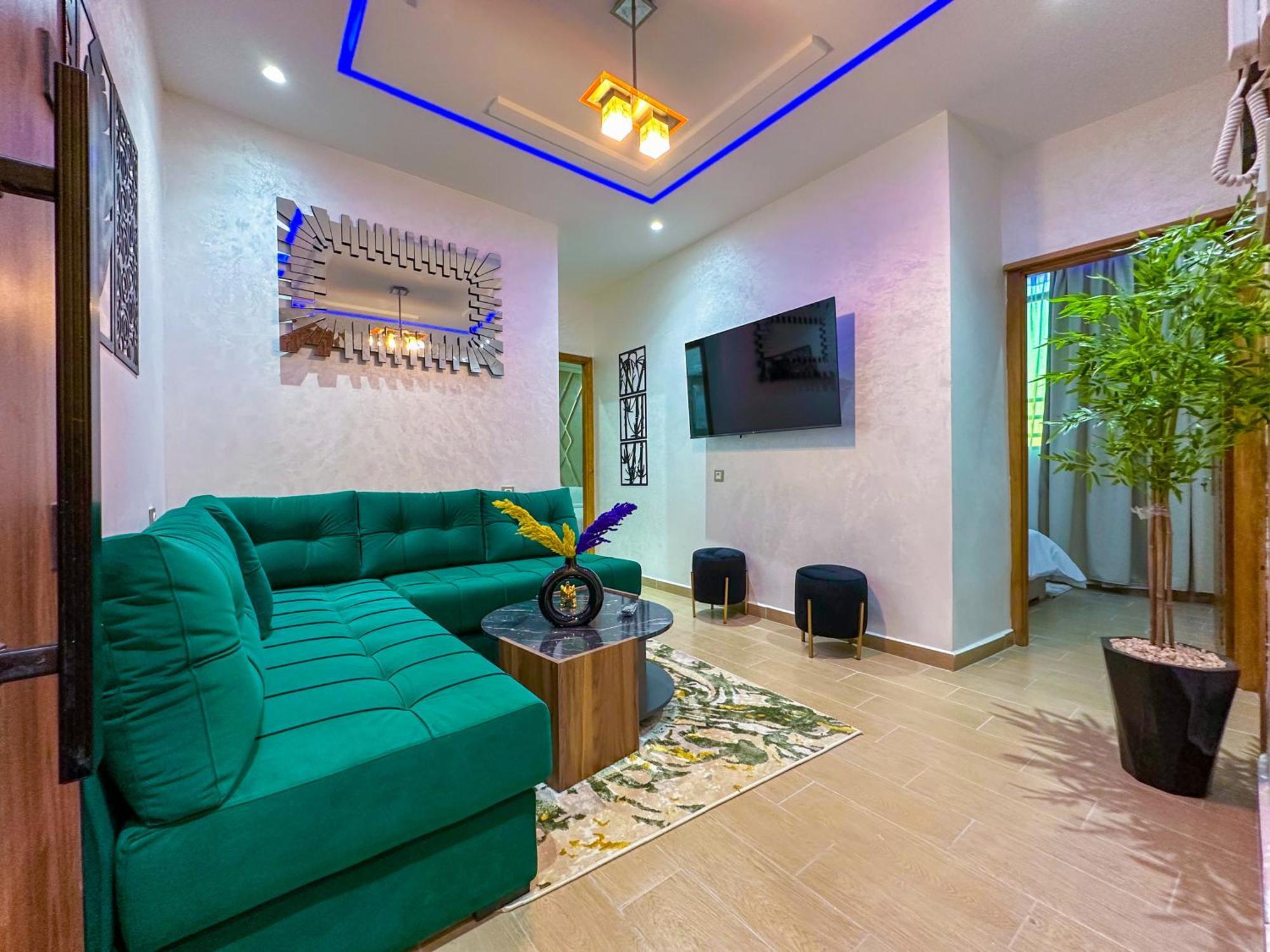 Veluxa - Luxury Holiday Homes - Centric Flat Tanger Exteriör bild