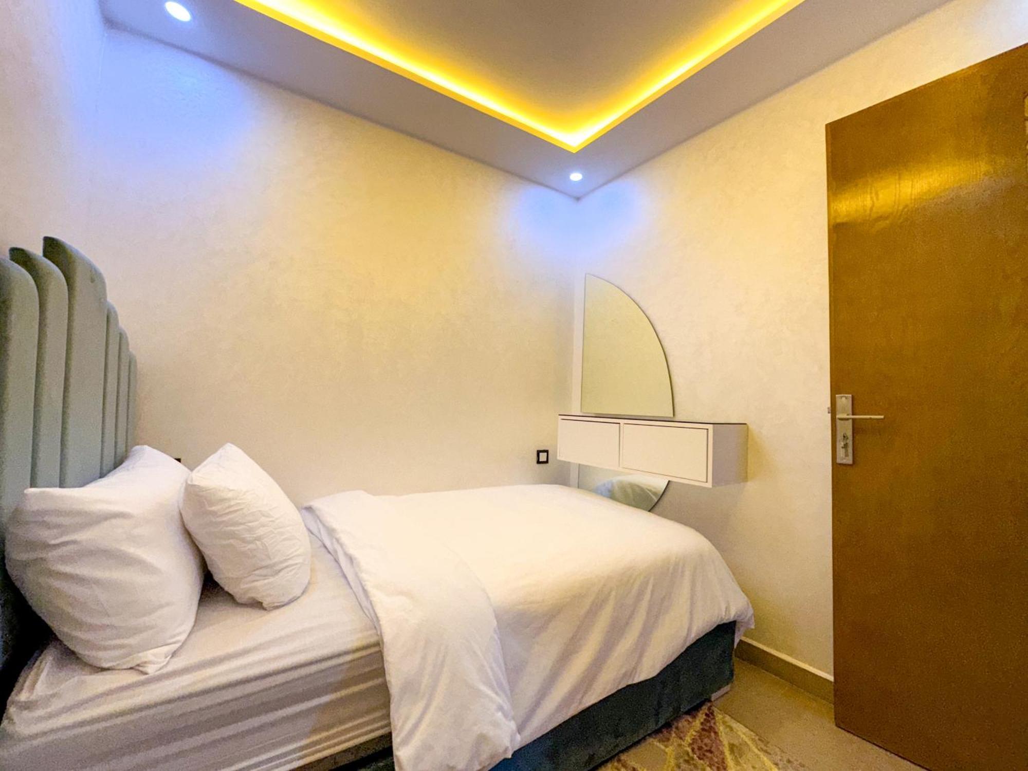 Veluxa - Luxury Holiday Homes - Centric Flat Tanger Exteriör bild